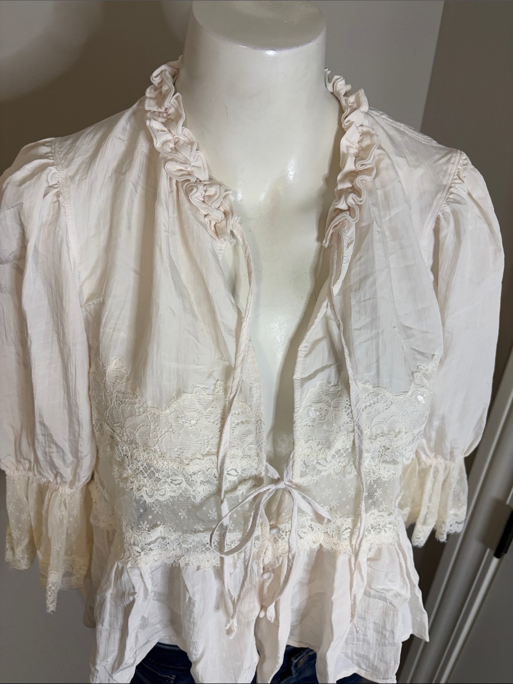 Free People Forever Young Bed Jacket White Alyssum Top Sz XS NEW - Picture 6 of 12